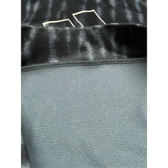 🔥5/20 🔥 Adidas Kids Hoodie Sweatshirt Sz 10/12 Black/Gray - Picture 2 of 6